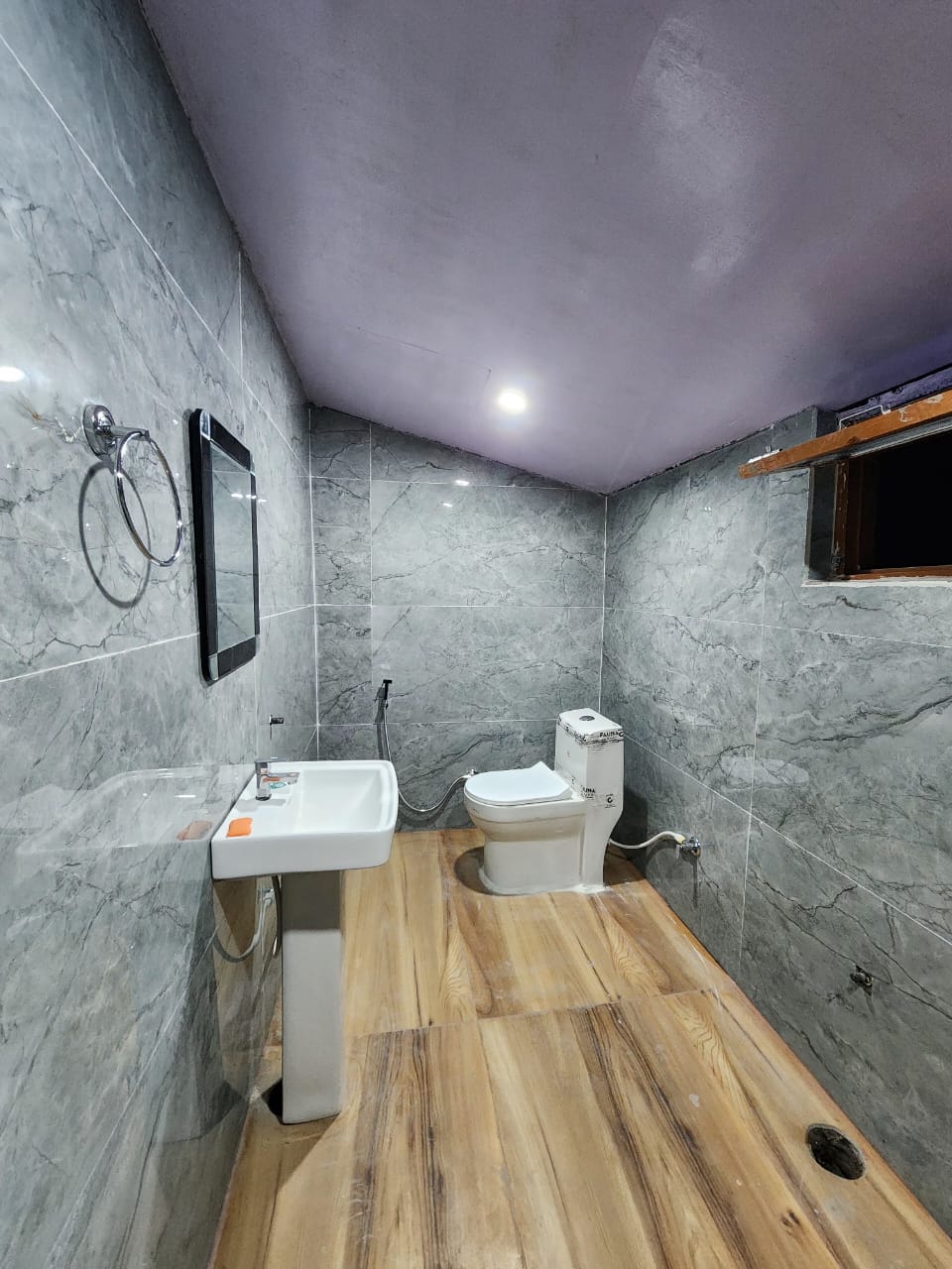 Ishwar Homestay room
